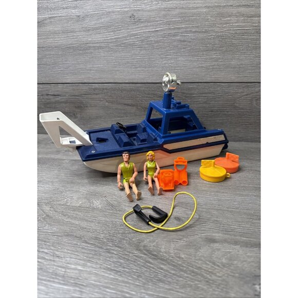 Vintage Fisher Price Adventure People Sea Shark 334 1980